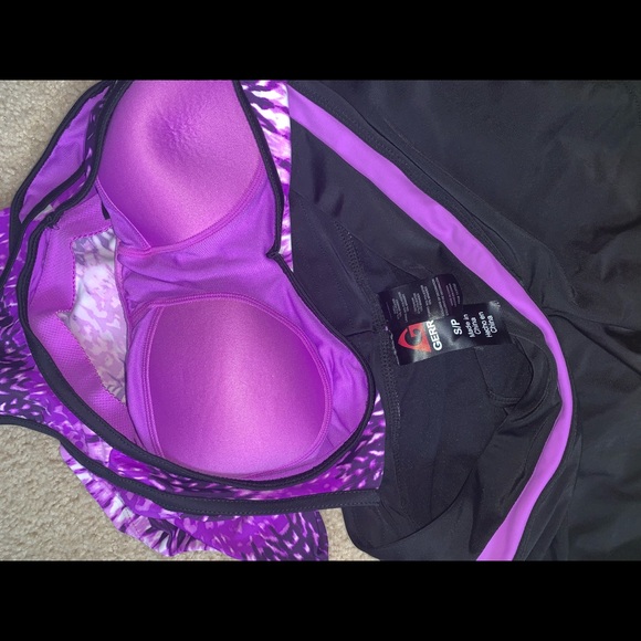 Swim Suit 2️⃣ Piece - Picture 3 of 5